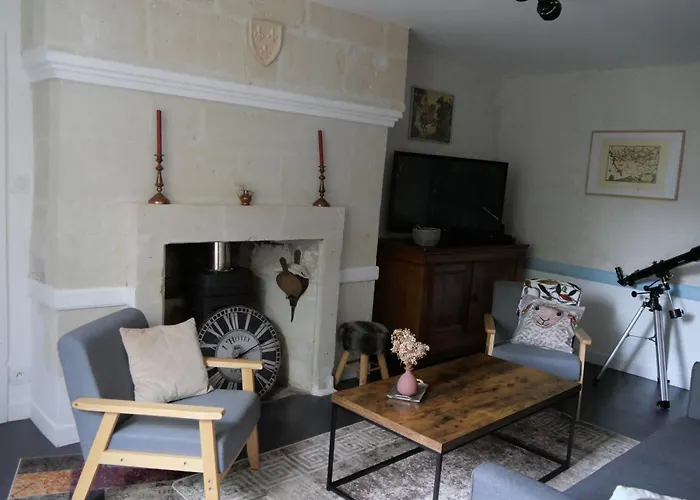 Nyaraló L'ecole Buissonniere Noyant-la-Plaine